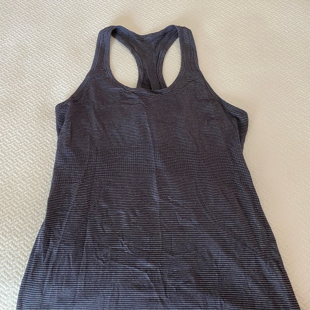 Lululemon razorback tank top